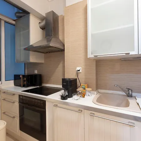 Apartmán Greek Stylish Apartmnet 2br