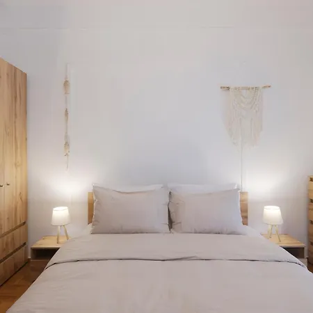 Greek Stylish Apartmnet 2br Soluň